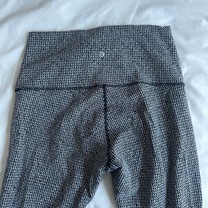 Lululemon leggings size 8